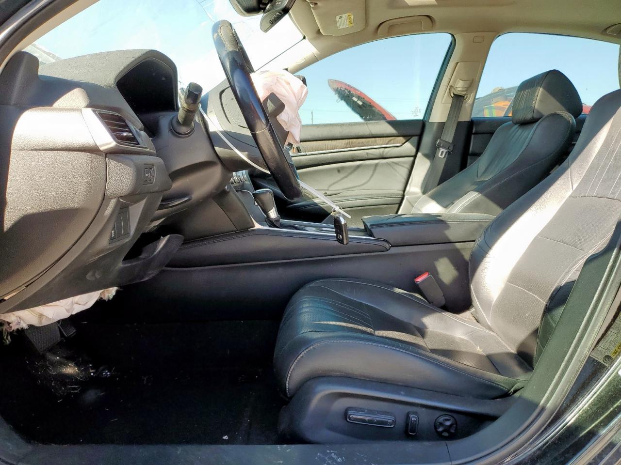 2018 Honda Accord Exl VIN: 1HGCV1F55JA258003 Lot: 82410555