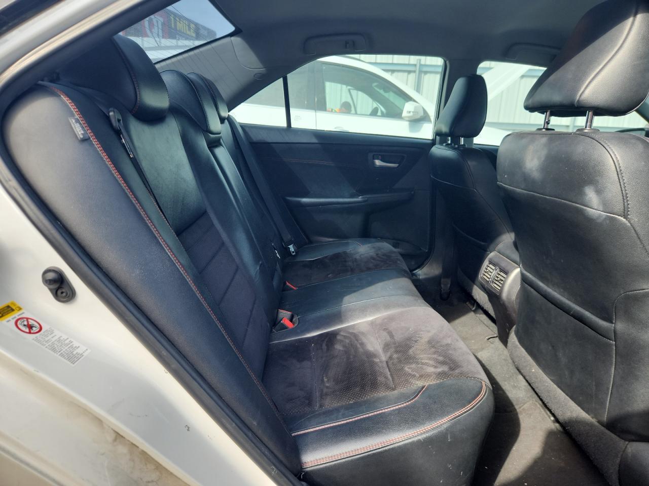 2015 Toyota Camry Le VIN: 4T1BF1FK7FU091903 Lot: 84647565