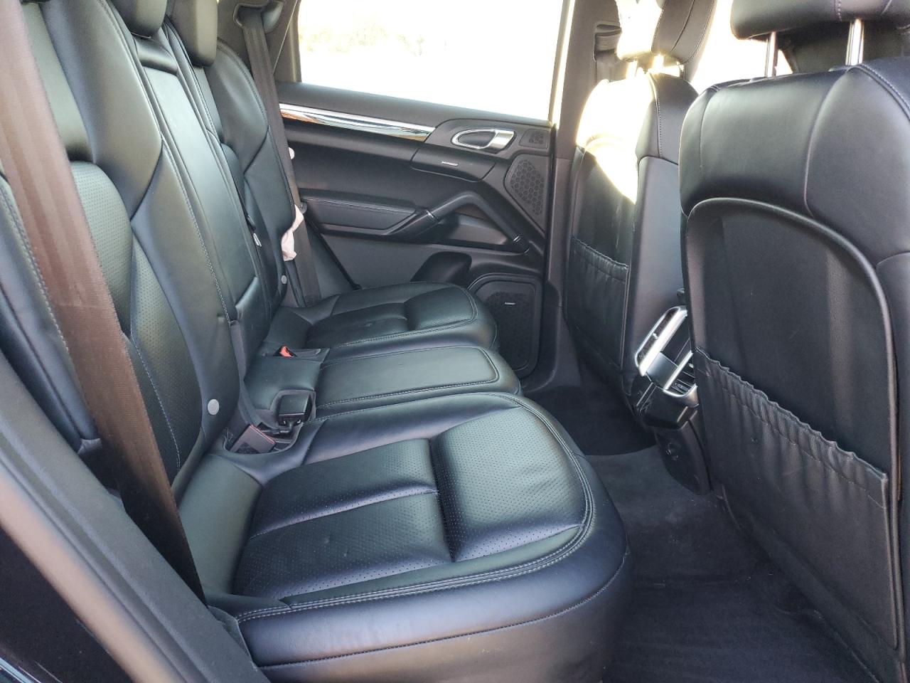 2015 Porsche Cayenne S VIN: WP1AB2A27FLA57098 Lot: 86313095