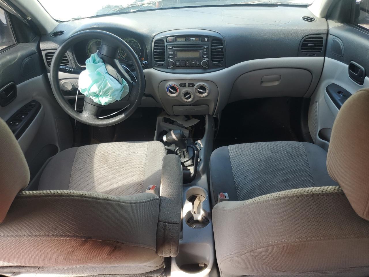 2008 Hyundai Accent Gls VIN: KMHCN46C28U213572 Lot: 85848385