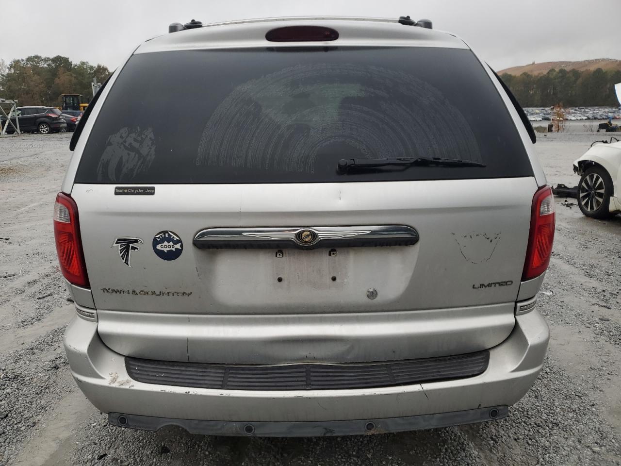 2005 Chrysler Town & Country Limited VIN: 2C8GP64L35R508105 Lot: 82533385