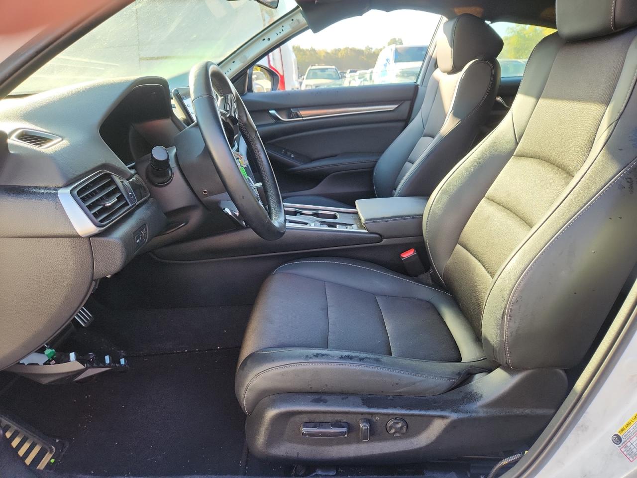 2022 Honda Accord Sport VIN: 1HGCV1F37NA115400 Lot: 82248425