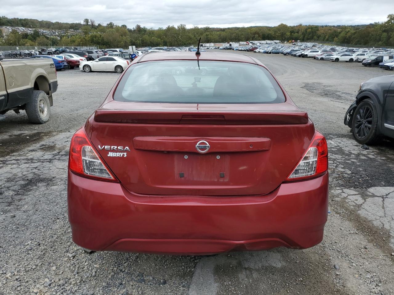 2019 Nissan Versa S VIN: 3N1CN7AP6KL865860 Lot: 86187095