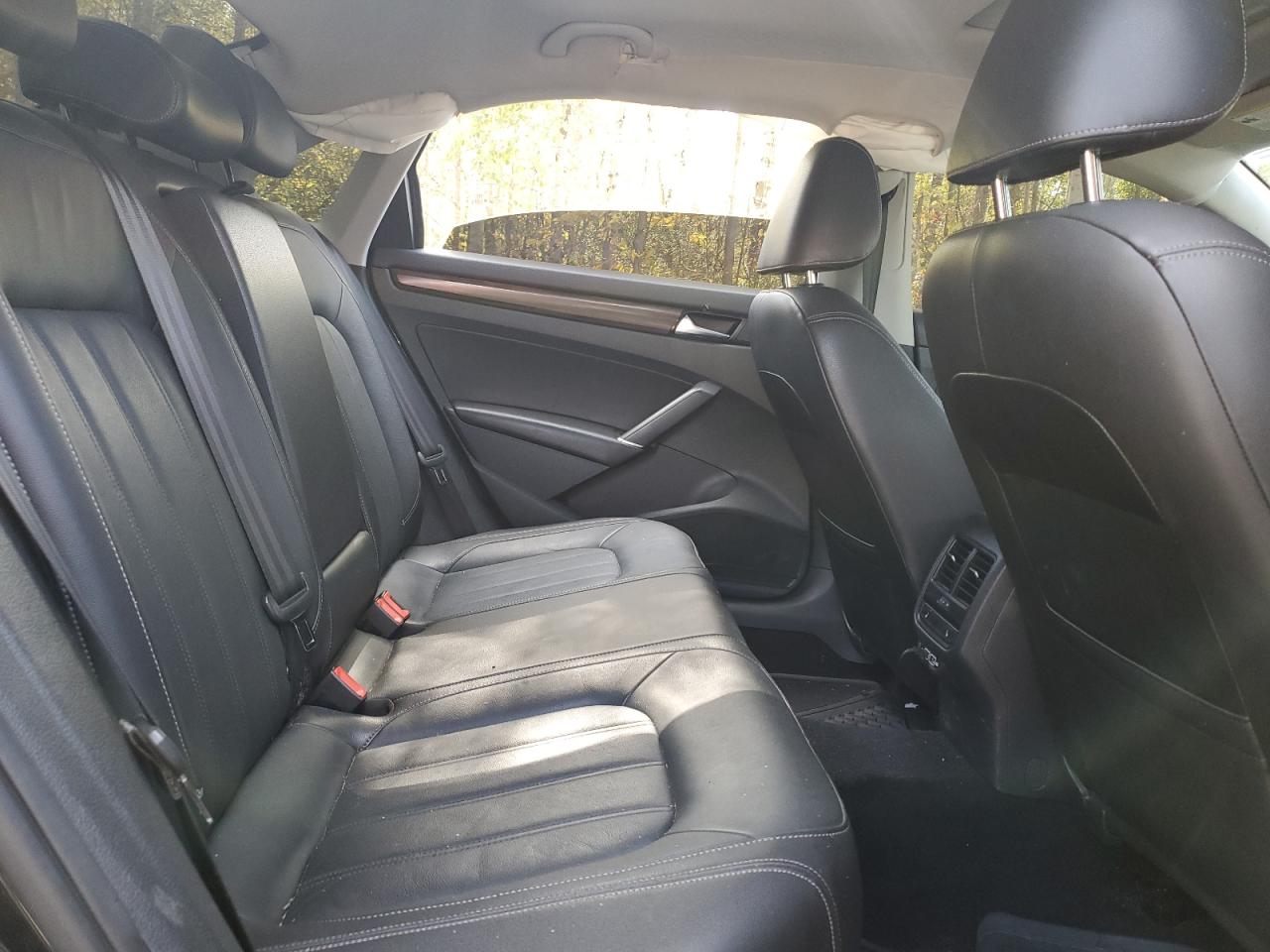 2020 Volkswagen Passat Execline W/ R-Line VIN: 1VWEA7A35LC009037 Lot: 84216415