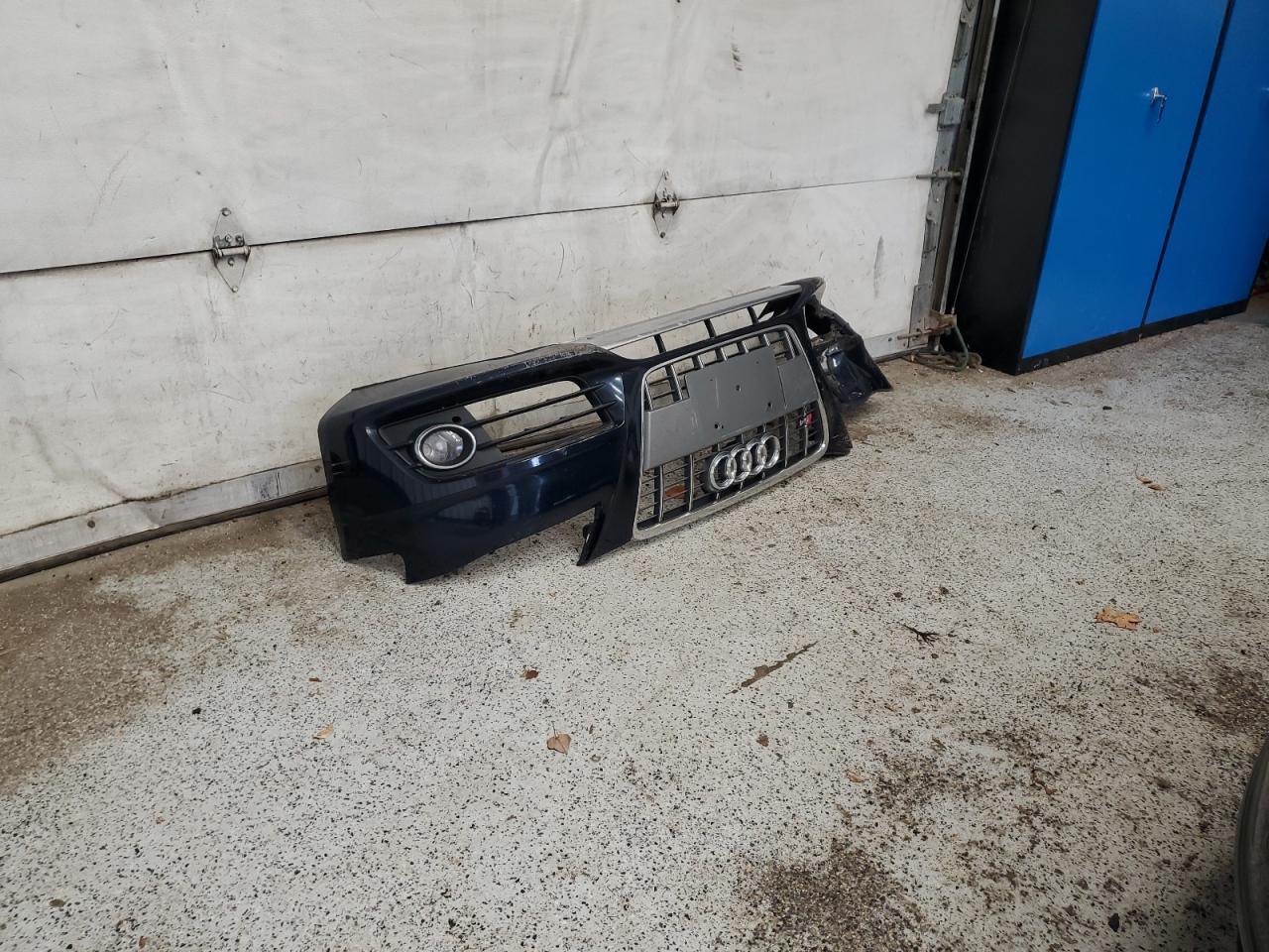 2010 Audi S4 Premium Plus VIN: WAUDGAFL2AA095724 Lot: 90329955