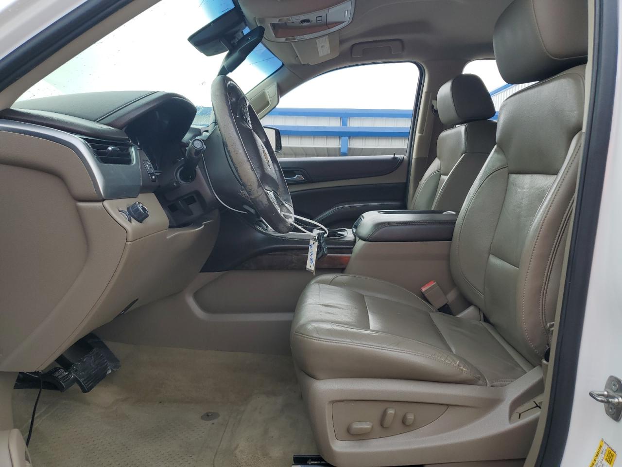 2015 Chevrolet Tahoe C1500 Lt VIN: 1GNSCBKC7FR522526 Lot: 84421915