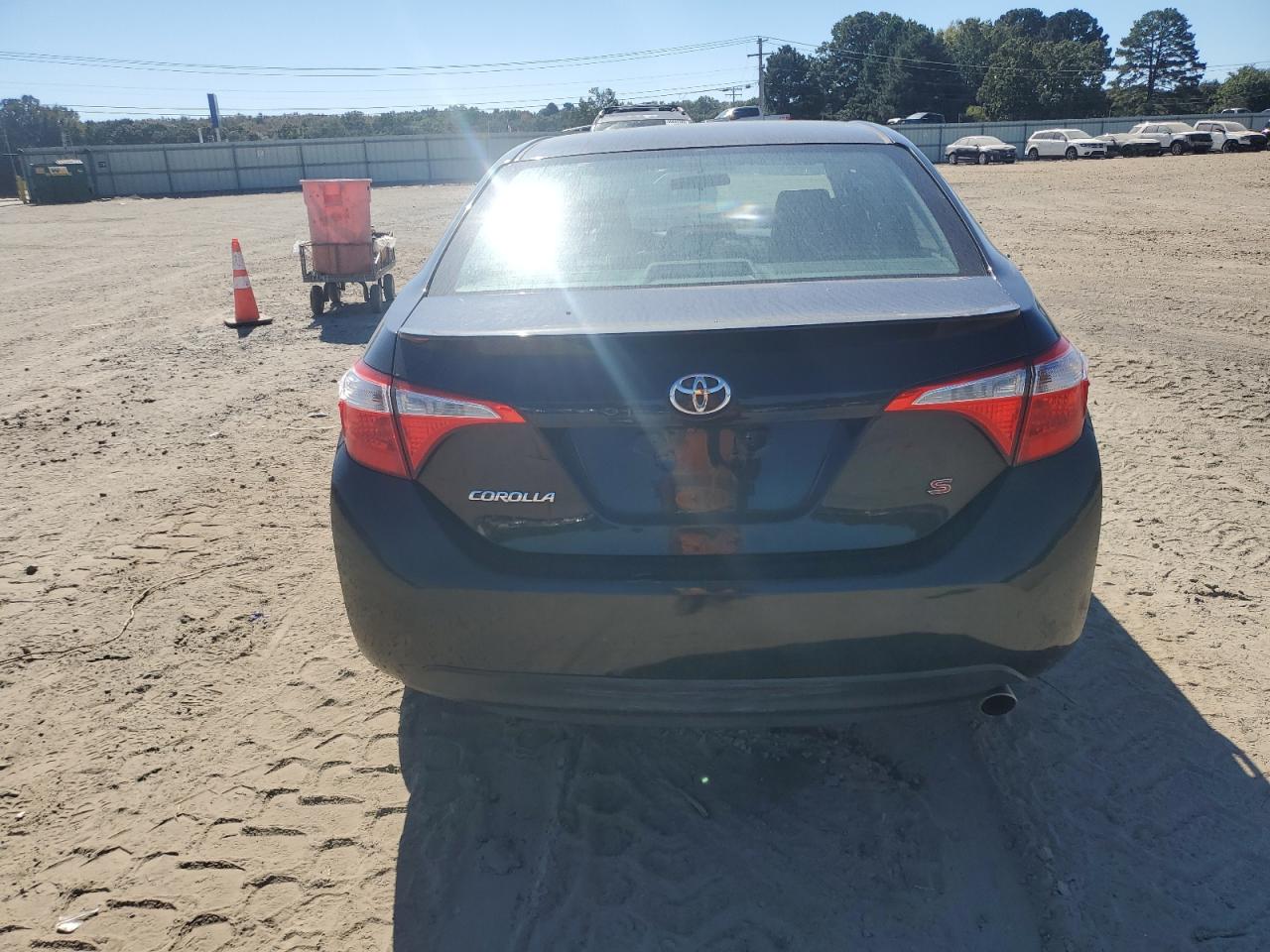 2015 Toyota Corolla L VIN: 2T1BURHEXFC376396 Lot: 86996625