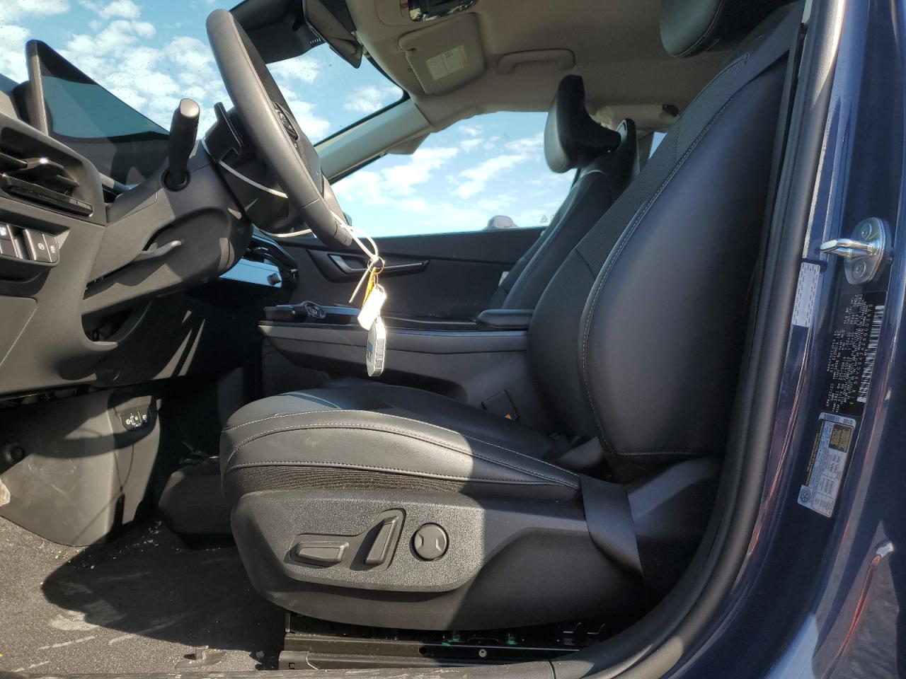 2025 Kia Ev6 Light VIN: 5XYC34JA2SG003675 Lot: 86292555