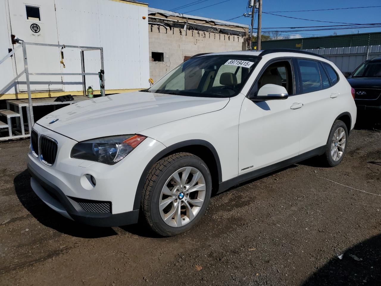 2014 BMW X1 xDrive28I VIN: WBAVL1C59EVY11197 Lot: 89719415
