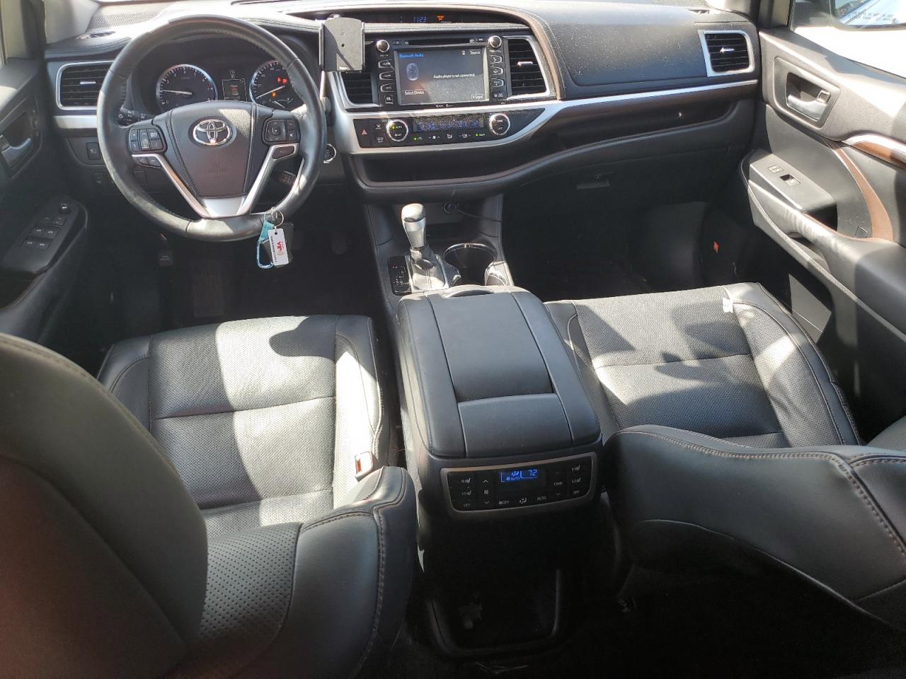 2015 Toyota Highlander Limited VIN: 5TDYKRFH2FS062777 Lot: 85081565