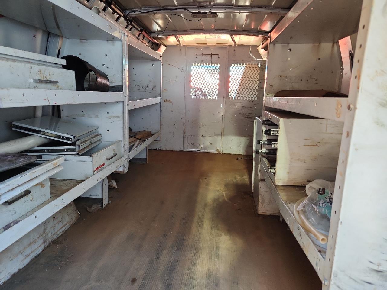 2018 Chevrolet Express G2500 VIN: 1GCWGBFP7J1336326 Lot: 87091425