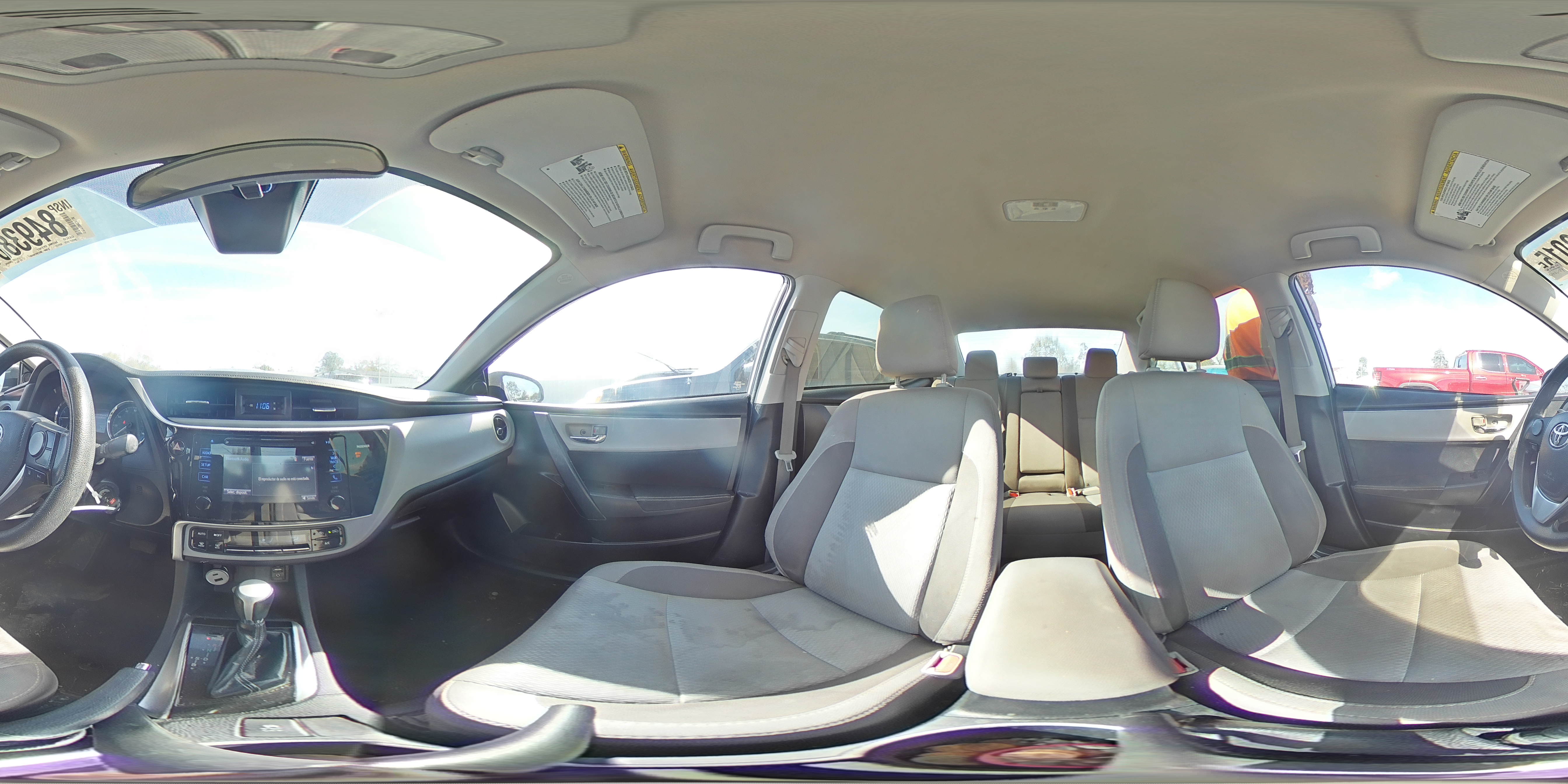 2017 Toyota Corolla L VIN: 2T1BURHE2HC845211 Lot: 84938015