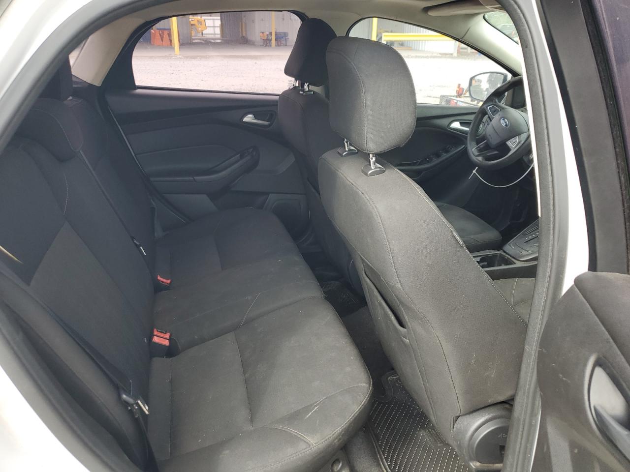 2016 Ford Focus Se VIN: 1FADP3K25GL339154 Lot: 89535245