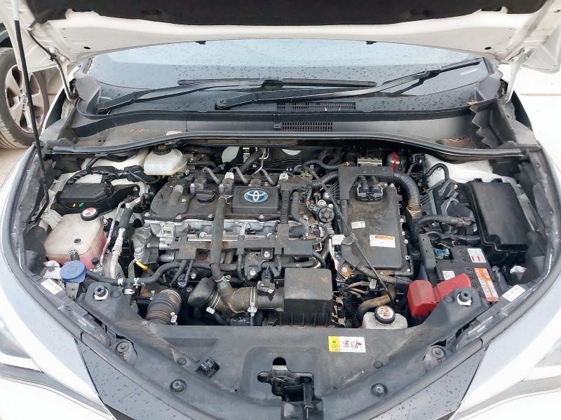 2020 TOYOTA C-HR 1.8 HYBRID DYNAMIC 5DR CVT