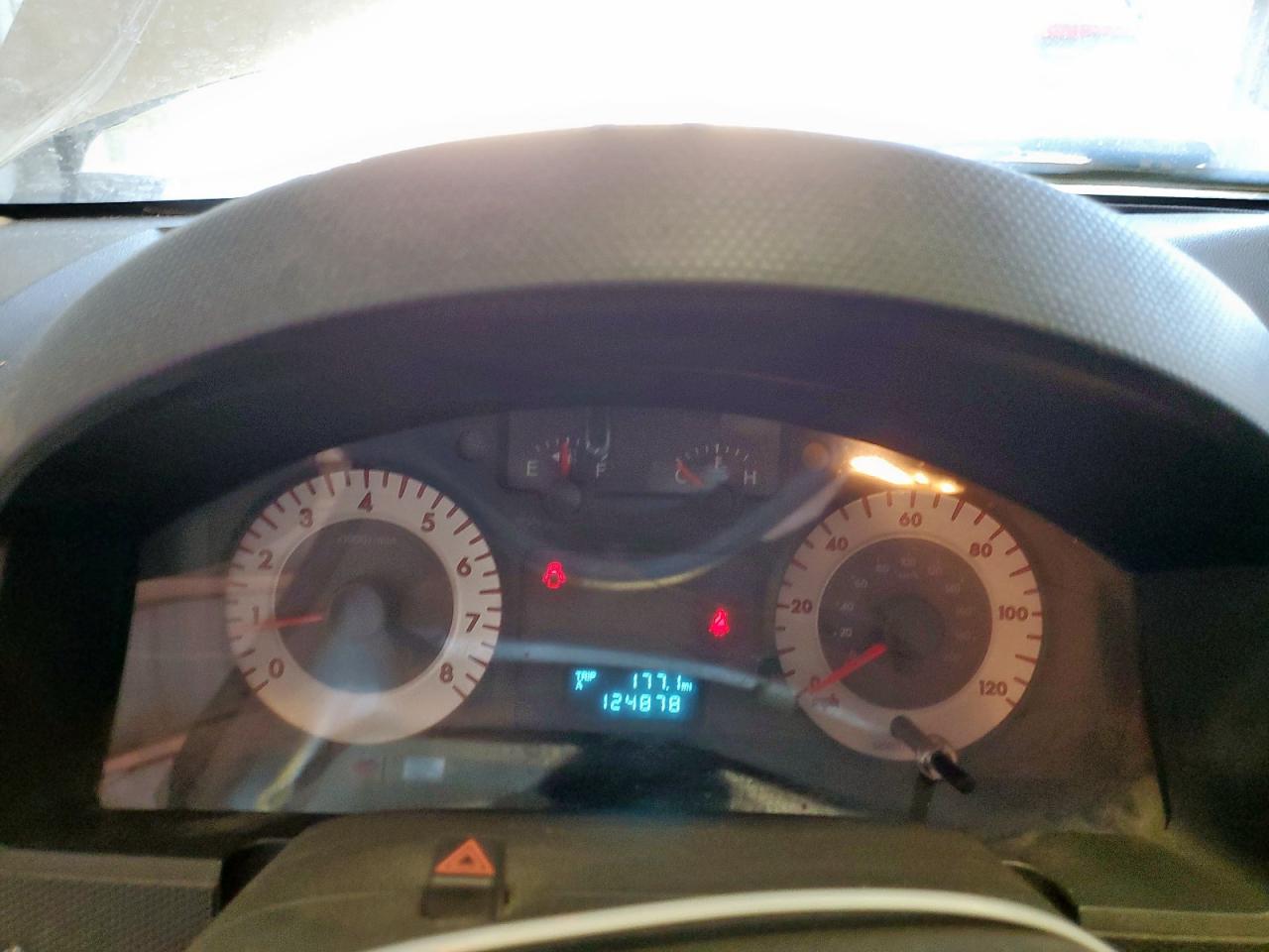 2010 Mazda Tribute I VIN: 4F2CY0C78AKM07584 Lot: 81980225