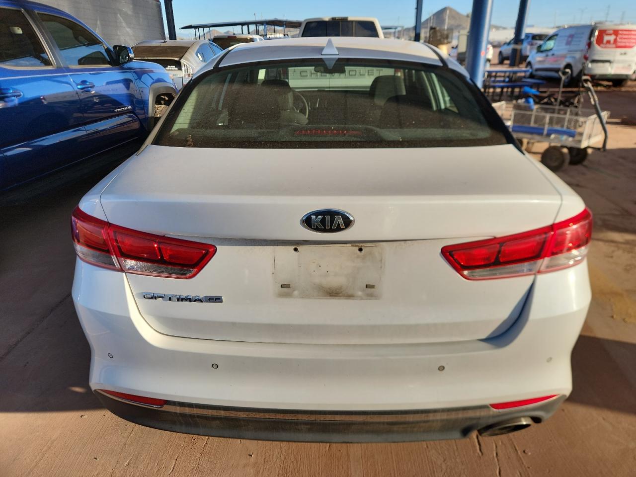 2016 Kia Optima Lx VIN: 5XXGT4L33GG087663 Lot: 84789015