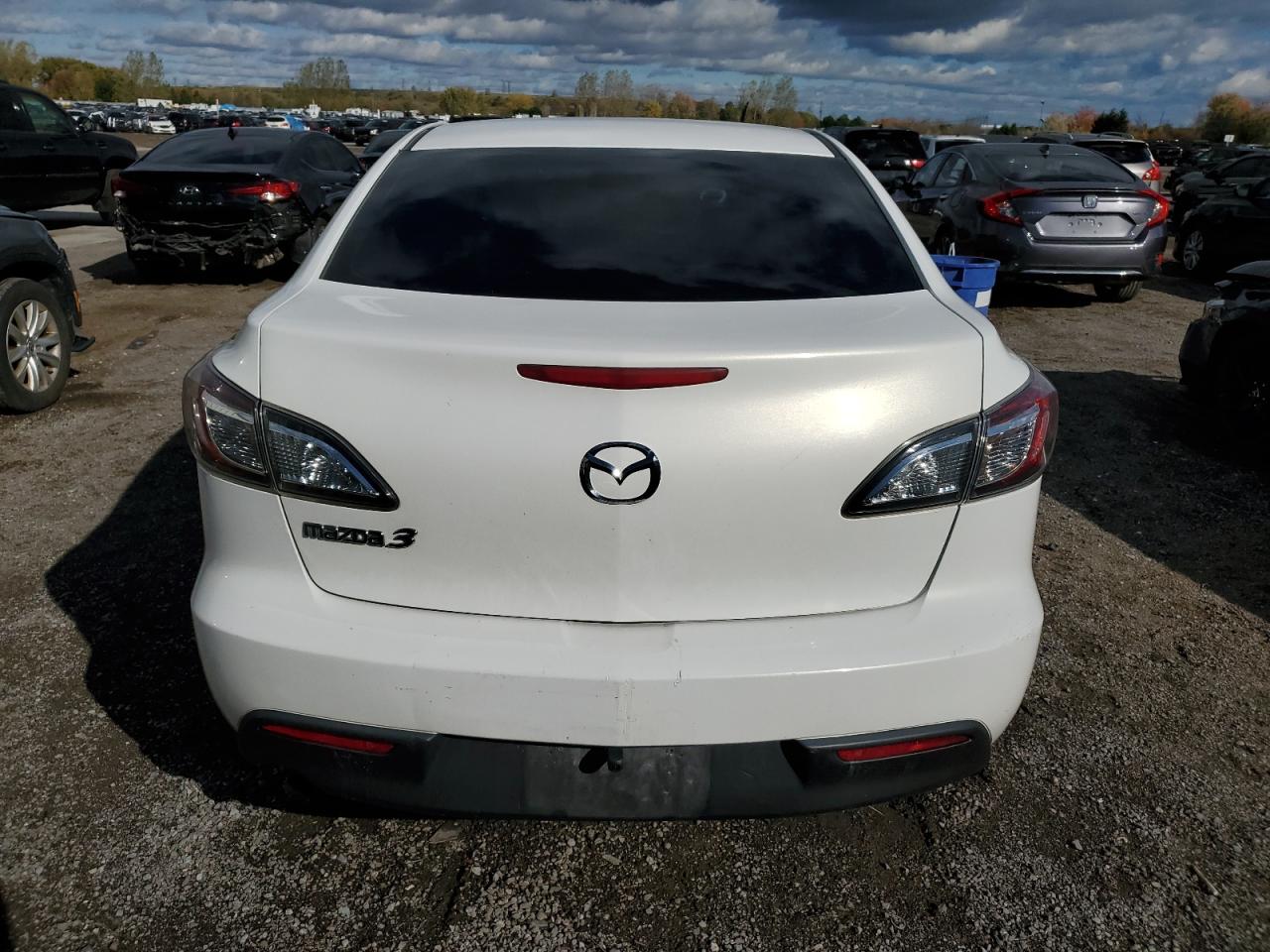 2011 Mazda 3 I VIN: JM1BL1UF4B1368909 Lot: 85565765