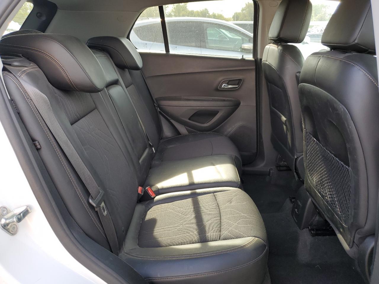 2020 Chevrolet Trax 1Lt VIN: 3GNCJLSB5LL108641 Lot: 84876445