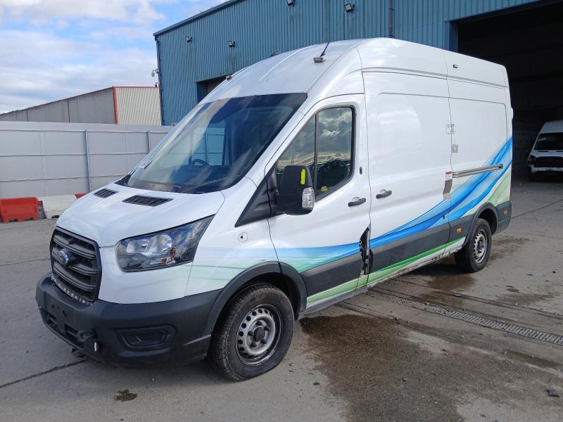 FORD TRANSIT 2022