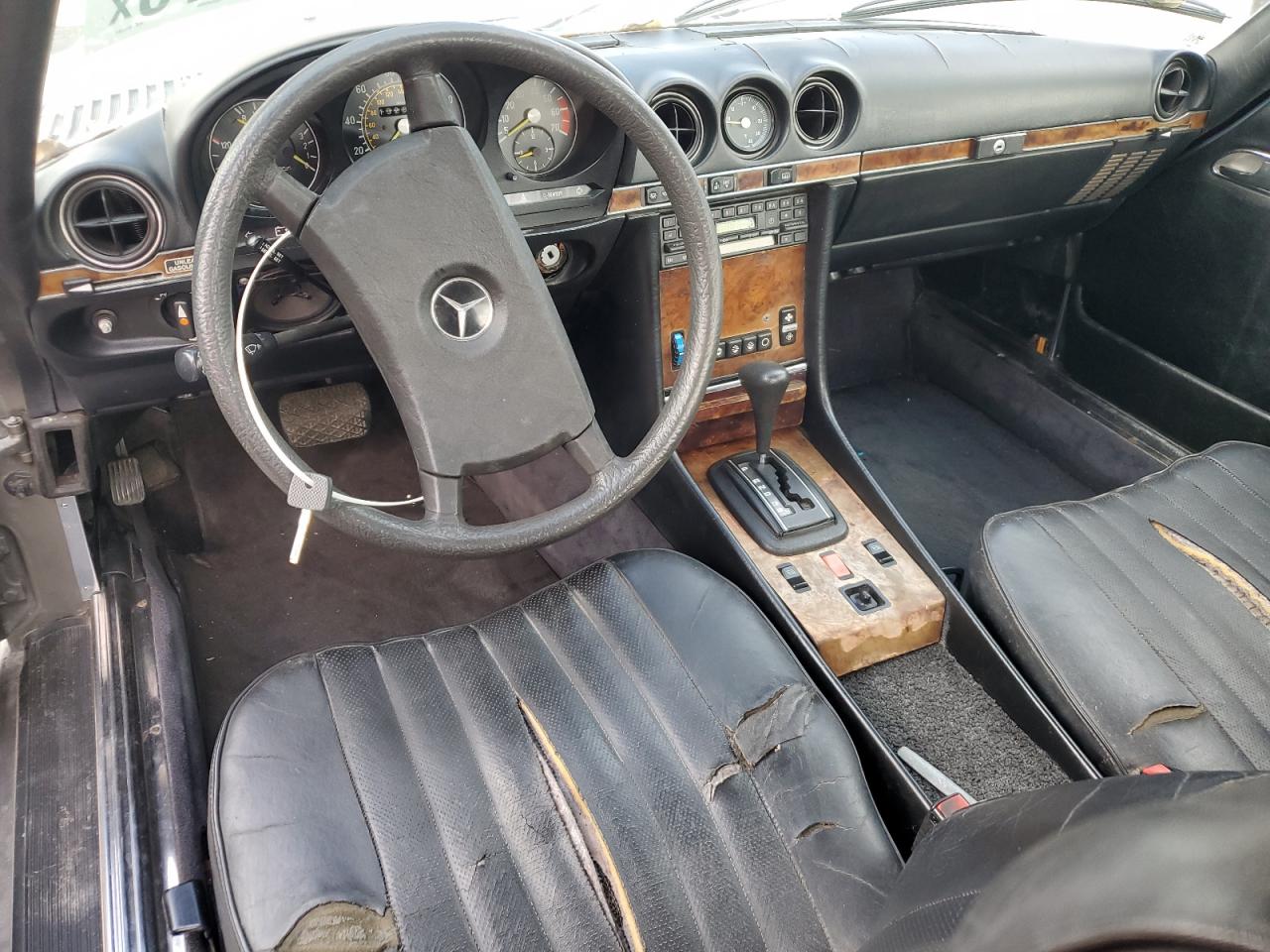 1984 Mercedes-Benz 380 Sl VIN: WDBBA45A3EA015381 Lot: 85890775