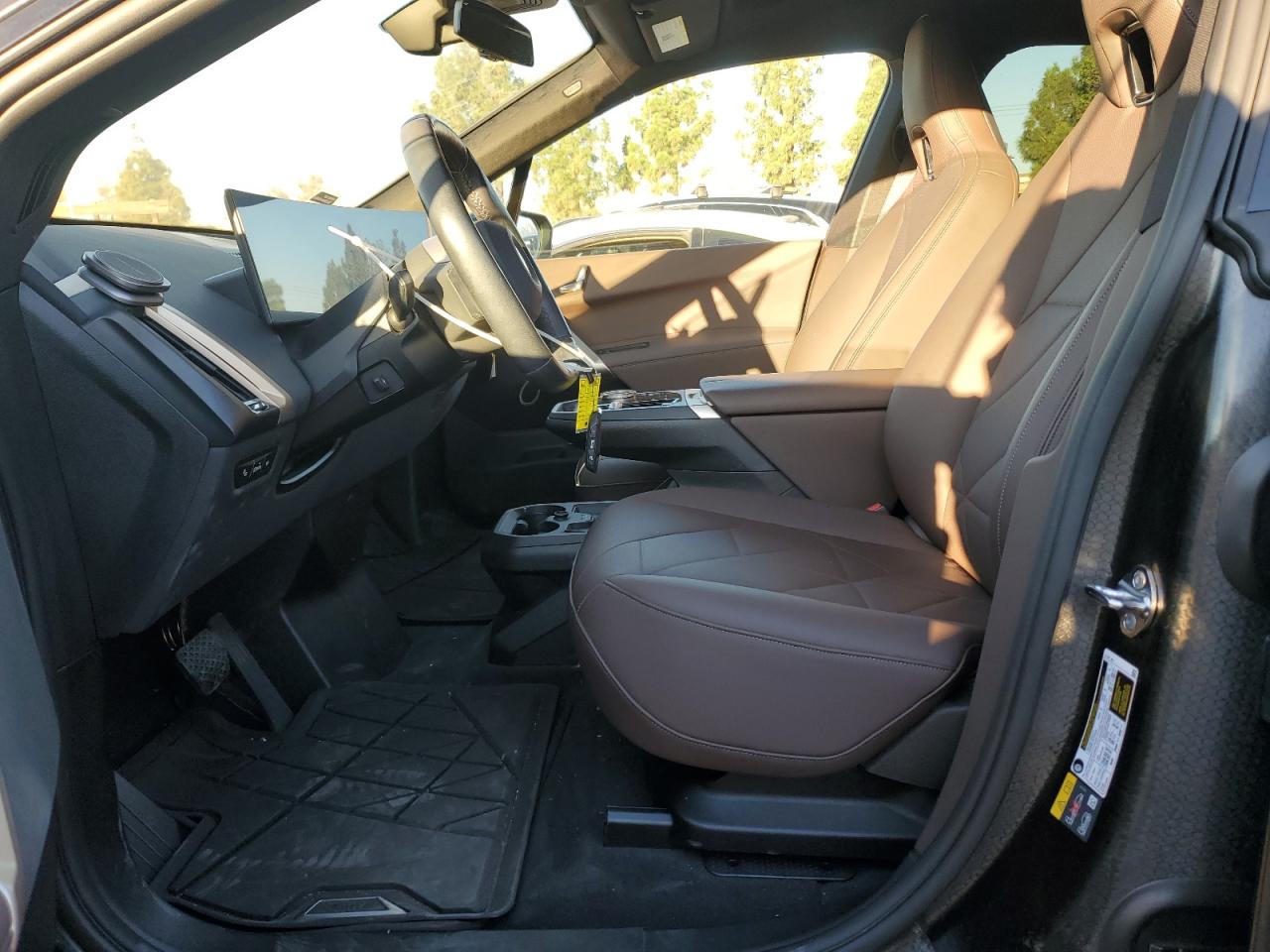 2024 BMW Ix xDrive50 VIN: WB523CF04RCR68182 Lot: 87116675