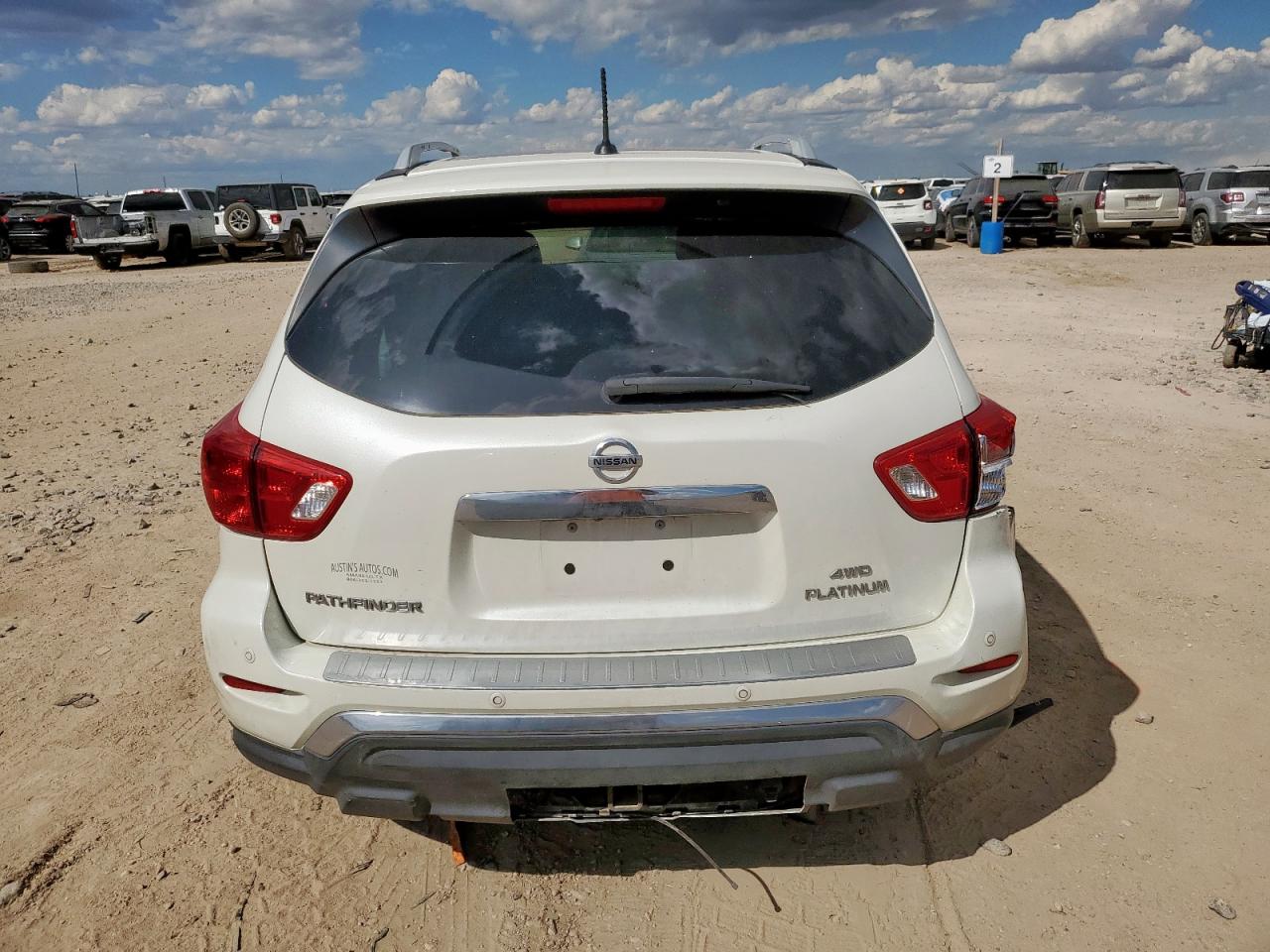 2017 Nissan Pathfinder S VIN: 5N1DR2MM6HC696868 Lot: 84522575