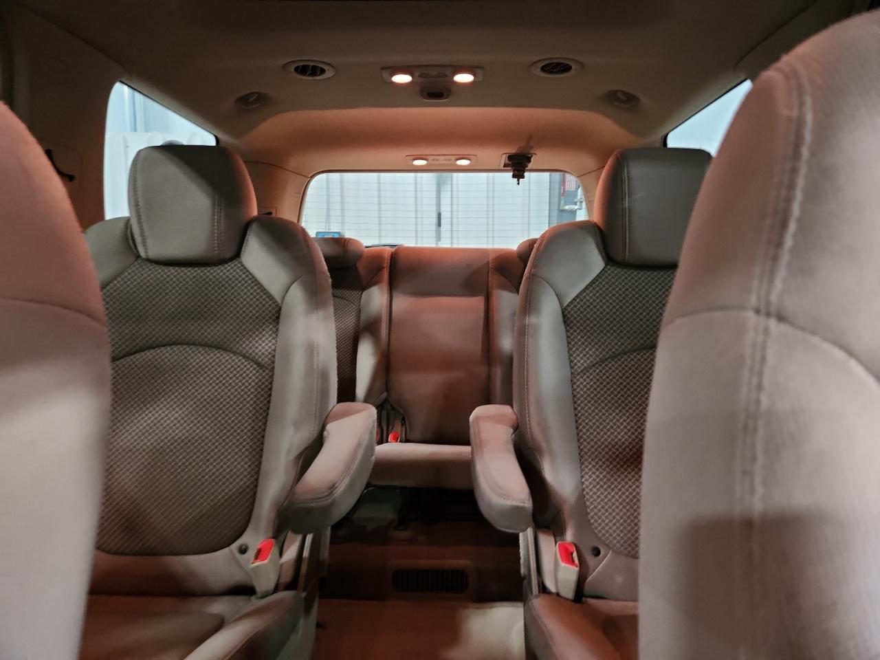 2008 Saturn Outlook Xe VIN: 5GZEV13748J150784 Lot: 84651515