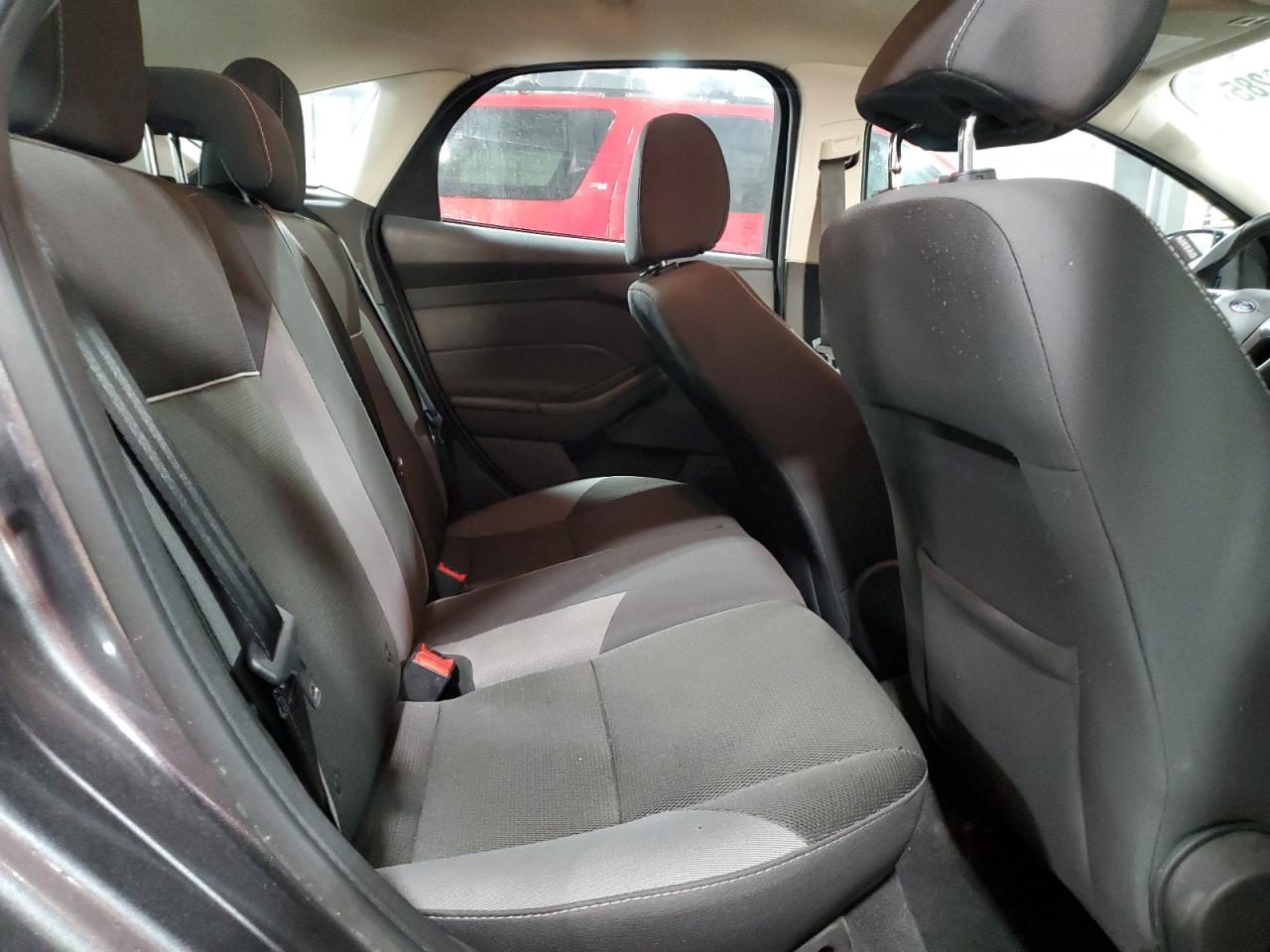 2014 Ford Focus Se VIN: 1FADP3K29EL175940 Lot: 85930285