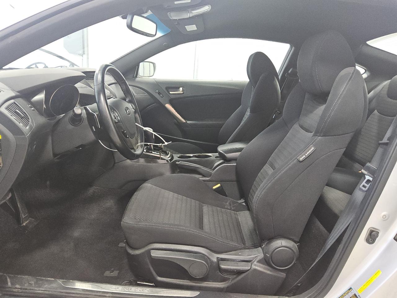 2014 Hyundai Genesis Coupe 2.0T VIN: KMHHT6KD0EU113701 Lot: 71392035