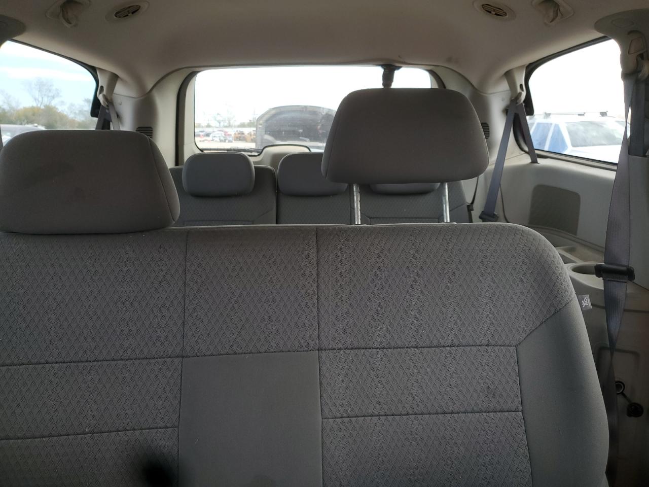 2008 Chrysler Town & Country Lx VIN: 2A8HR44H18R116575 Lot: 90459665