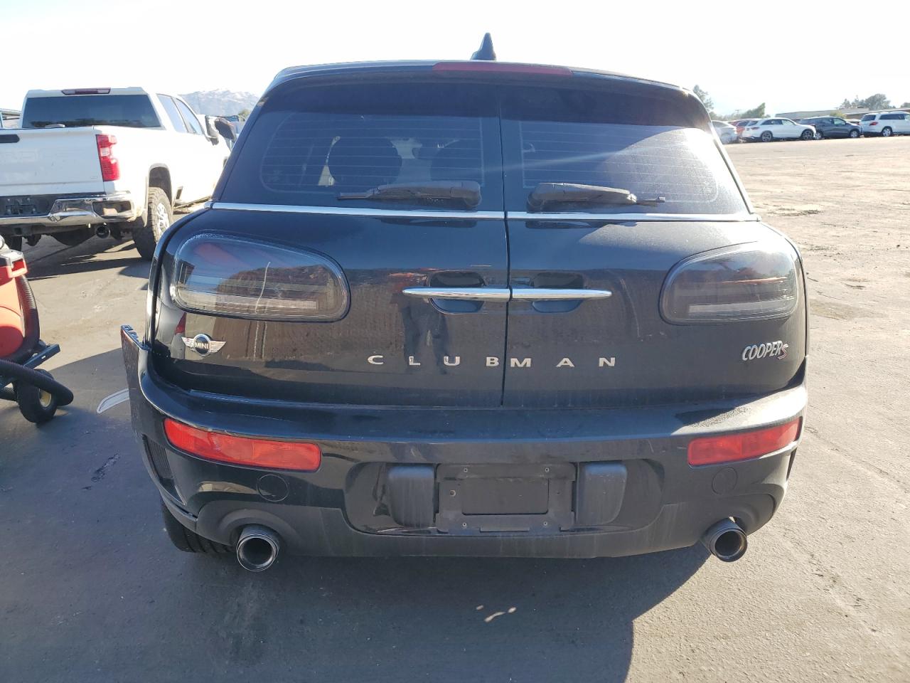 2017 Mini Cooper S Clubman VIN: WMWLN9C55H2E49068 Lot: 82566565