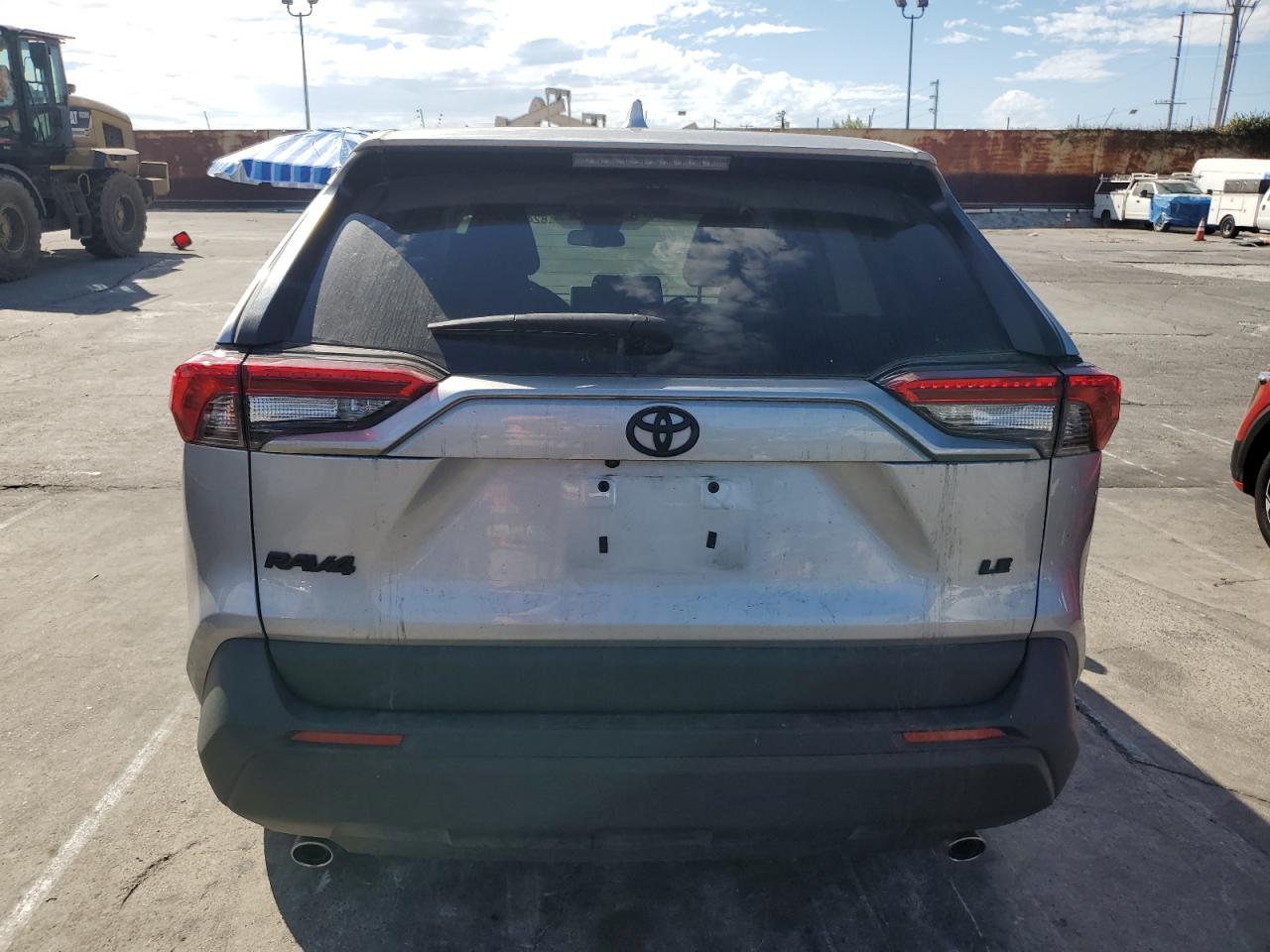 2023 Toyota Rav4 Le VIN: 2T3H1RFV0PC239580 Lot: 82419385