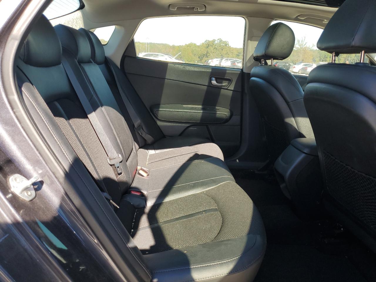 2019 Kia Optima Lx VIN: 5XXGT4L39KG326934 Lot: 86192655