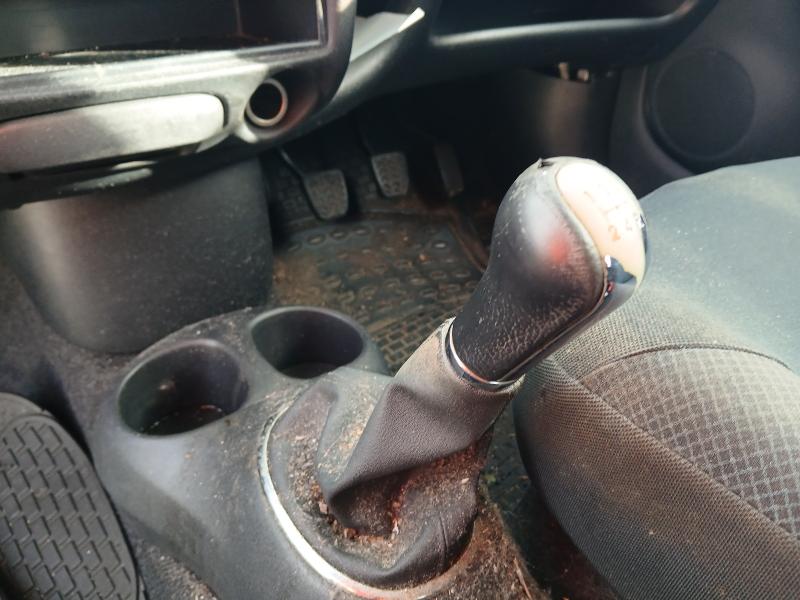 2005 TOYOTA YARIS 1.0 VVT-I COLOUR COLLECTION 5DR