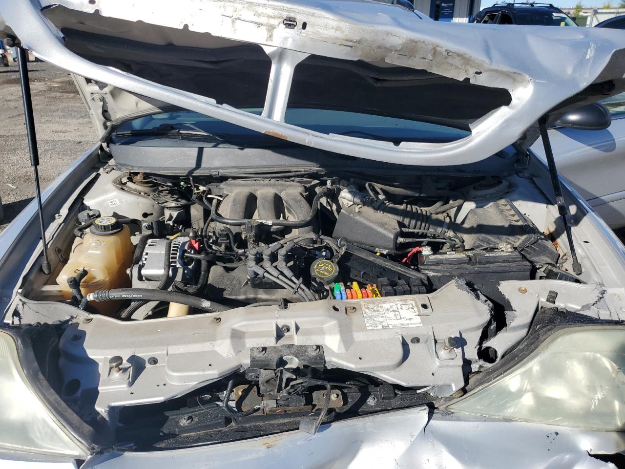 2004 Mercury Sable Gs VIN: 1MEFM58U04A620686 Lot: 82268275