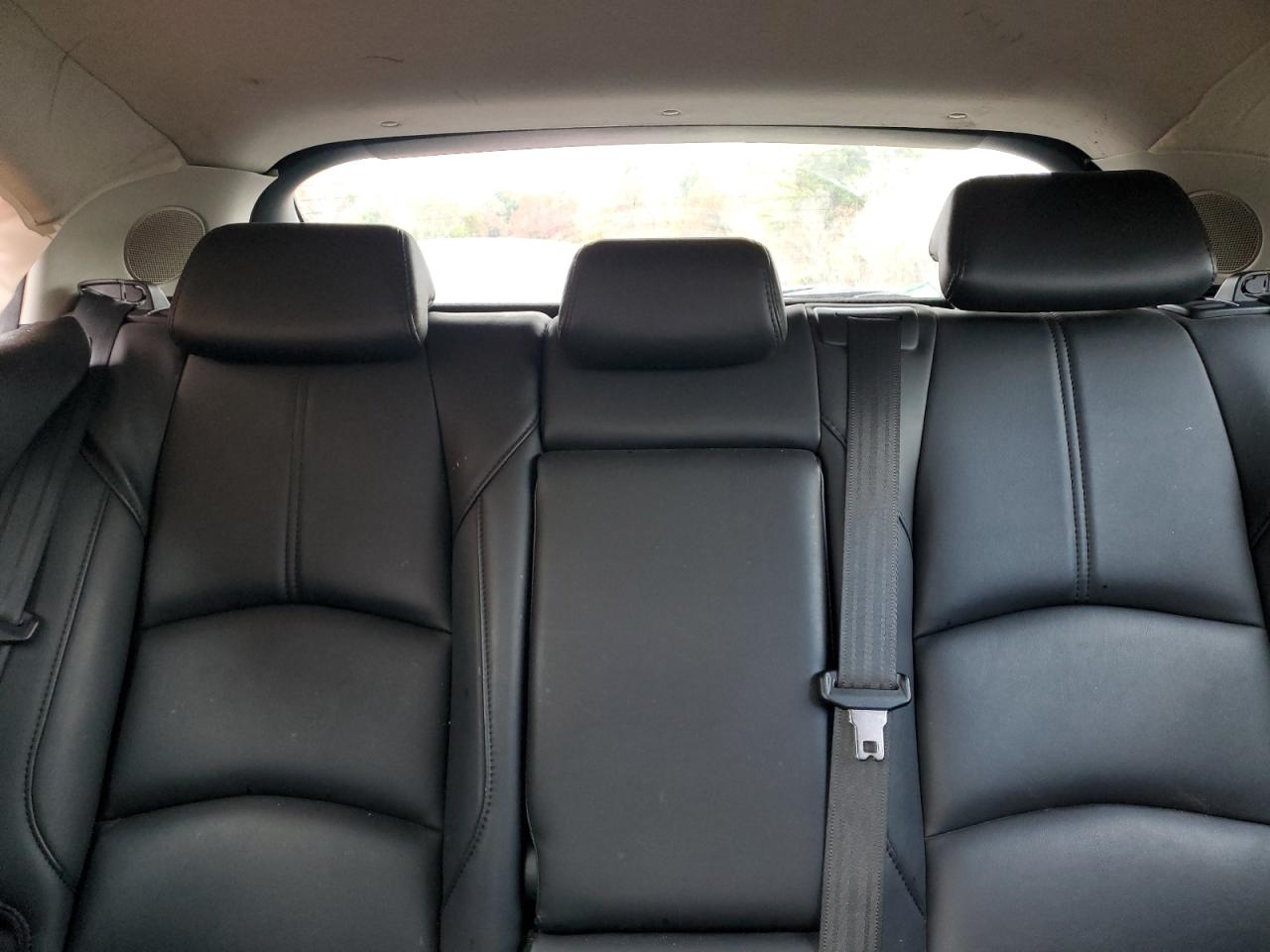 2018 Mazda 3 Touring VIN: 3MZBN1L37JM255181 Lot: 90026895