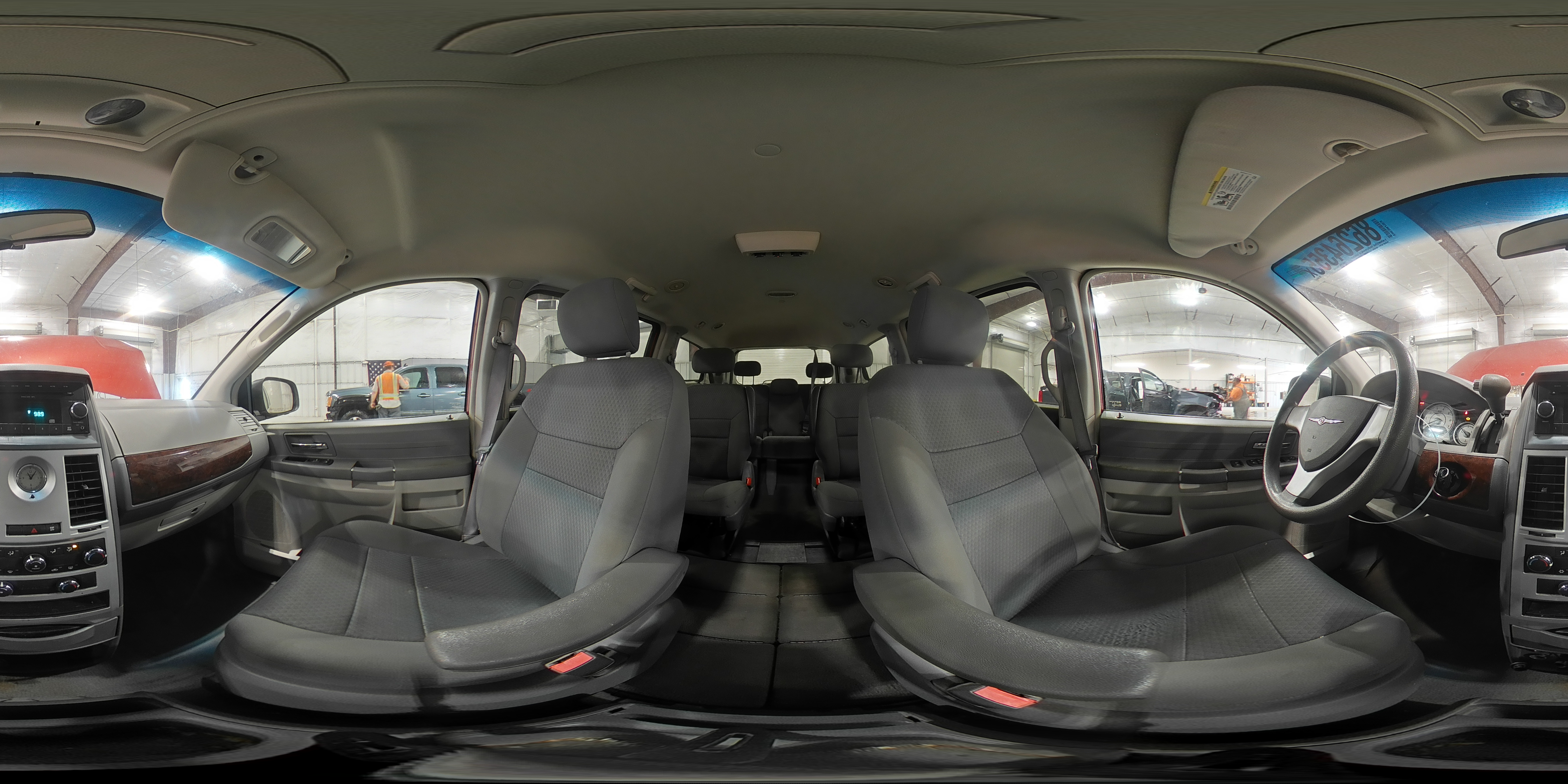 2010 Chrysler Town & Country Lx VIN: 2A4RR4DE3AR166105 Lot: 86264355