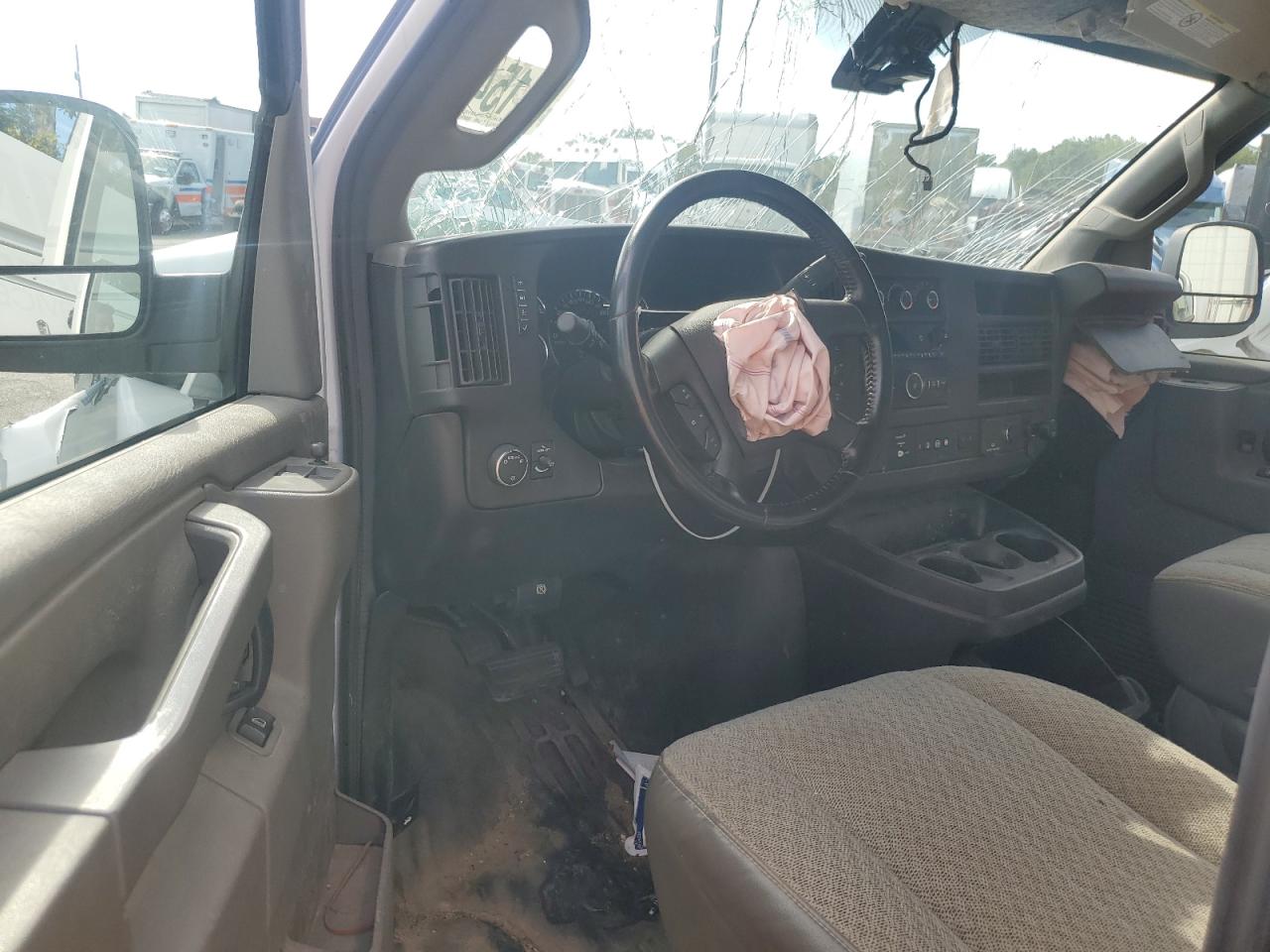 2021 Chevrolet Express G3500 VIN: 1GB0GSF76M1302358 Lot: 81545115