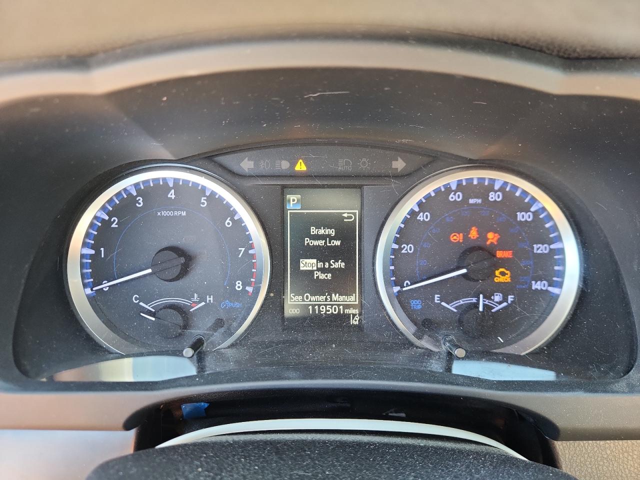 2019 Toyota Highlander Le VIN: 5TDZZRFHXKS313474 Lot: 90893305