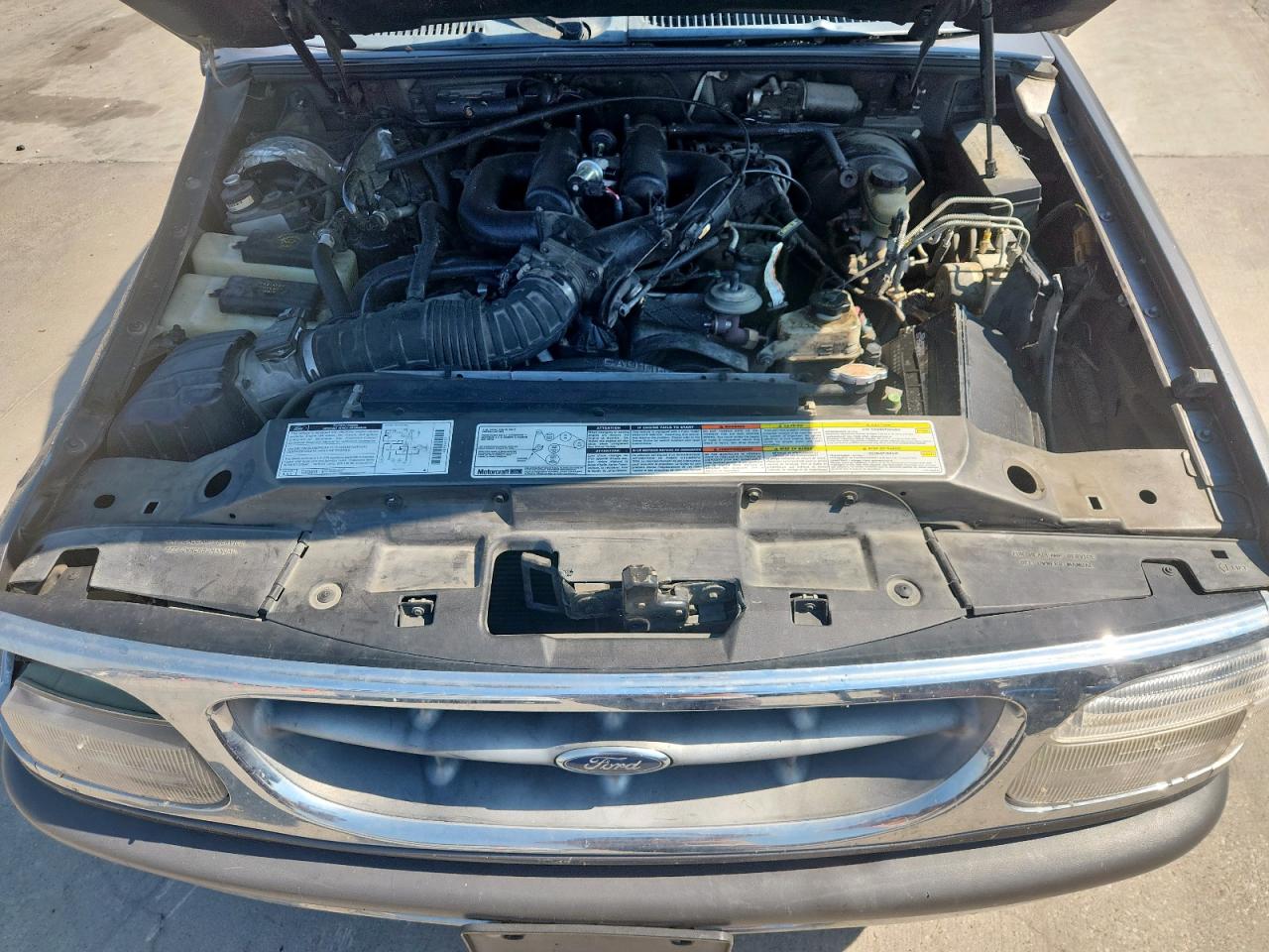 1998 Ford Explorer VIN: 1FMZU32E3WZB29520 Lot: 81924275