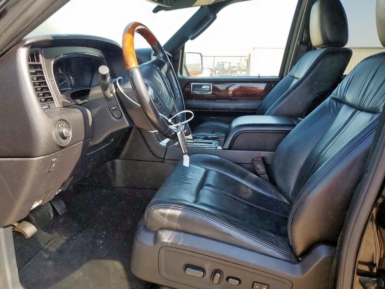2016 Lincoln Navigator Select VIN: 5LMJJ2HT2GEL12175 Lot: 81978875