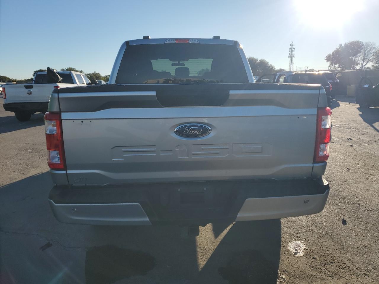 2022 Ford F150 Supercrew VIN: 1FTFW1E52NFC01552 Lot: 90664535