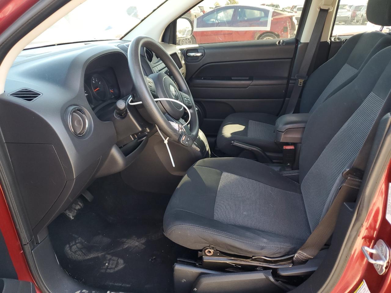 2011 Jeep Compass Sport VIN: 1J4NF1FB5BD188698 Lot: 87084815