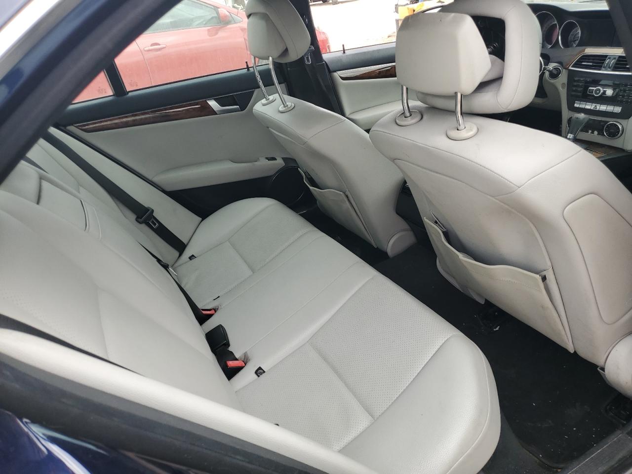 2012 Mercedes-Benz C 300 4Matic VIN: WDDGF8BB7CA621914 Lot: 82591765