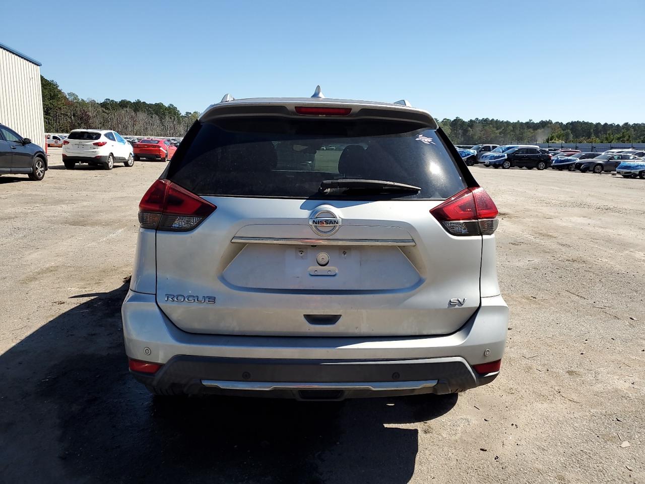 2019 Nissan Rogue S VIN: KNMAT2MT1KP540138 Lot: 87013905