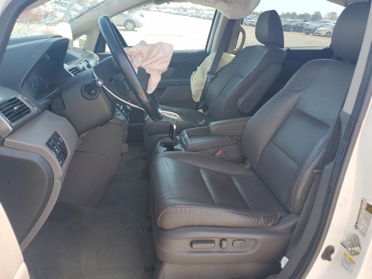 2016 Honda Odyssey Exl VIN: 5FNRL5H60GB129260 Lot: 82317235