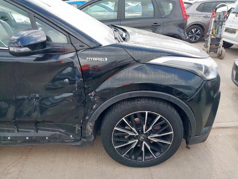 2017 TOYOTA C-HR 1.8 HYBRID EXCEL 5DR CVT