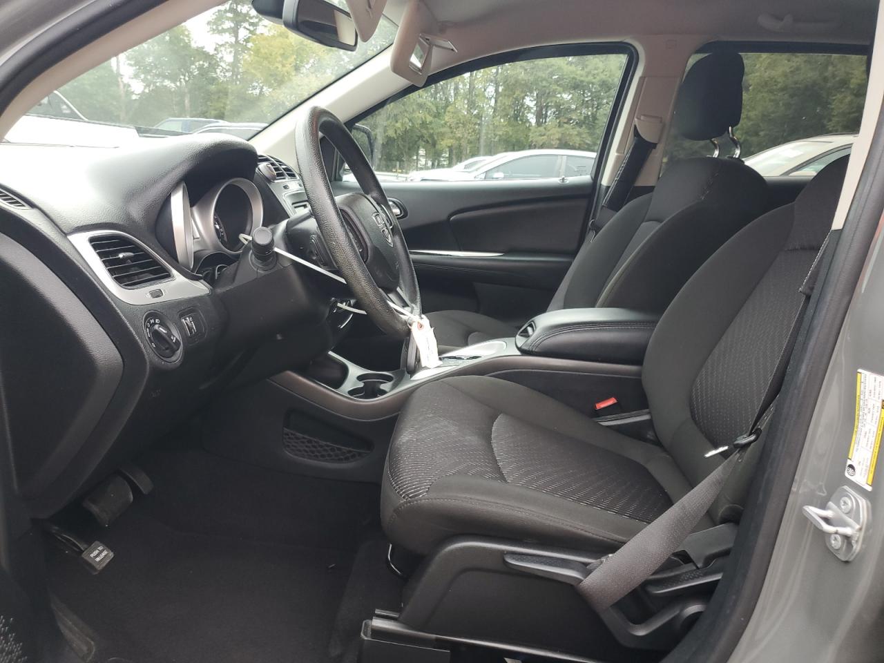 2019 Dodge Journey Se VIN: 3C4PDCBB3KT810750 Lot: 84654475