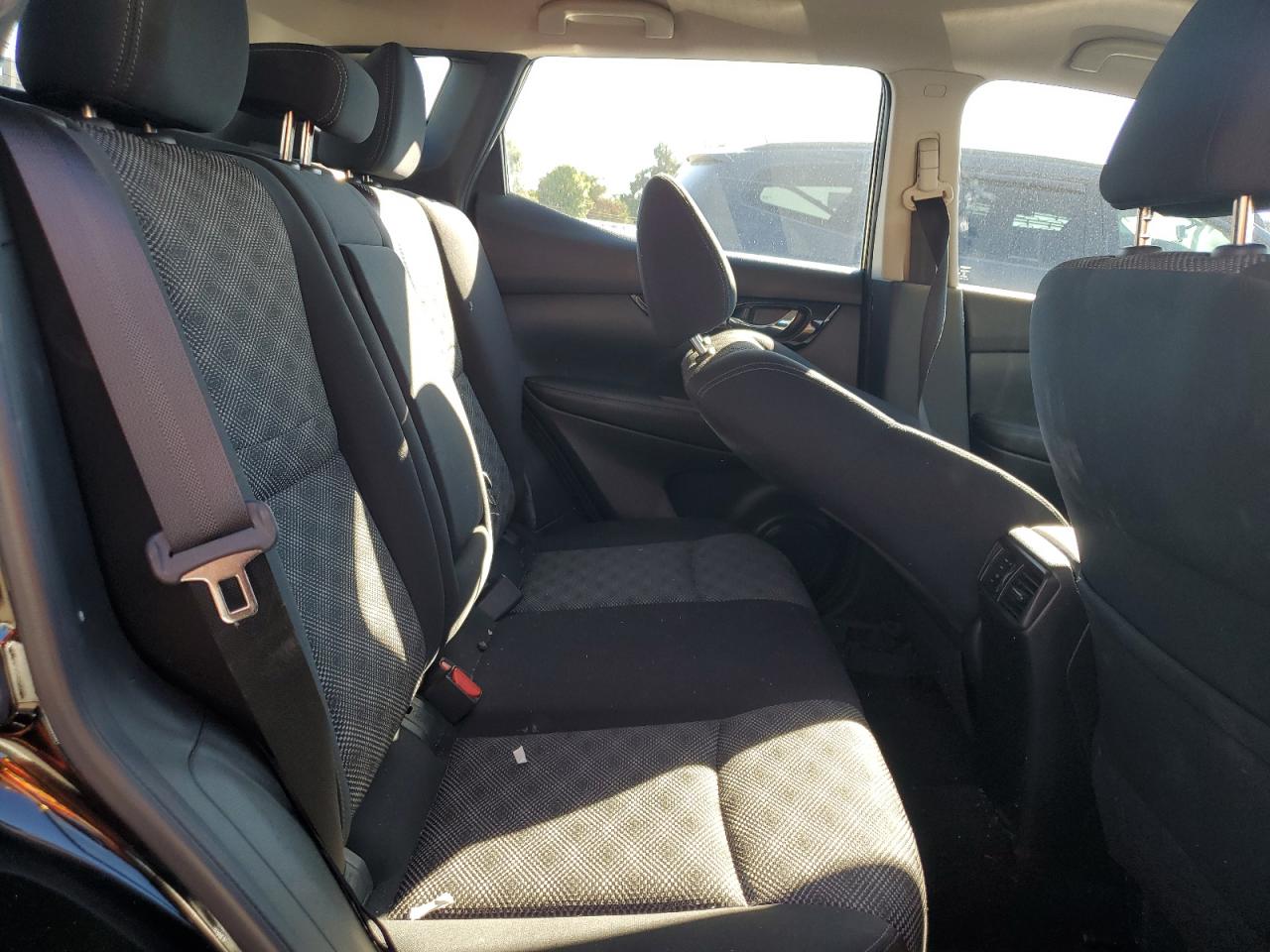 2018 Nissan Rogue Sport S VIN: JN1BJ1CR4JW259937 Lot: 82362635