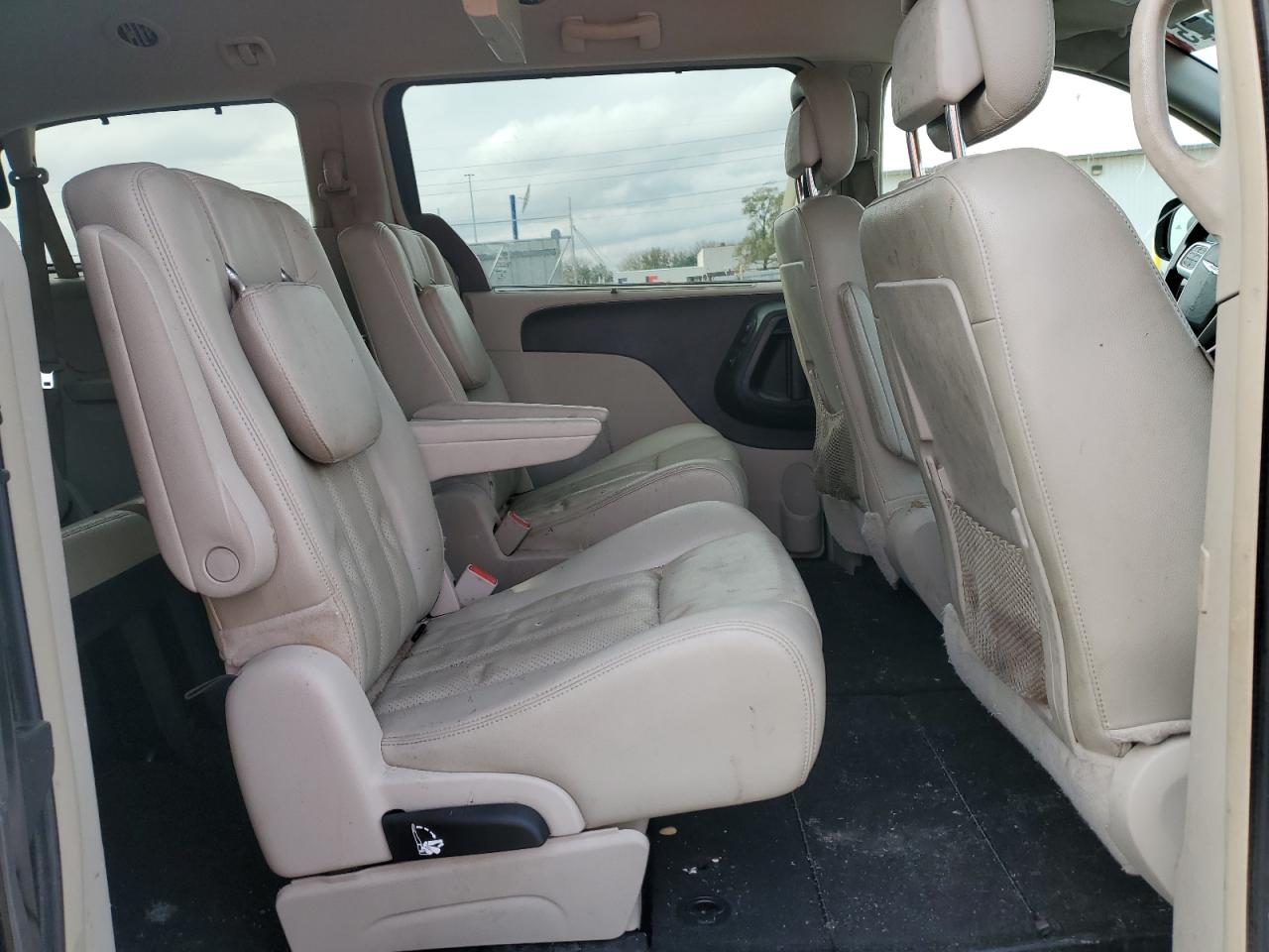 2013 Chrysler Town & Country Touring L VIN: 2C4RC1CGXDR535216 Lot: 90460325